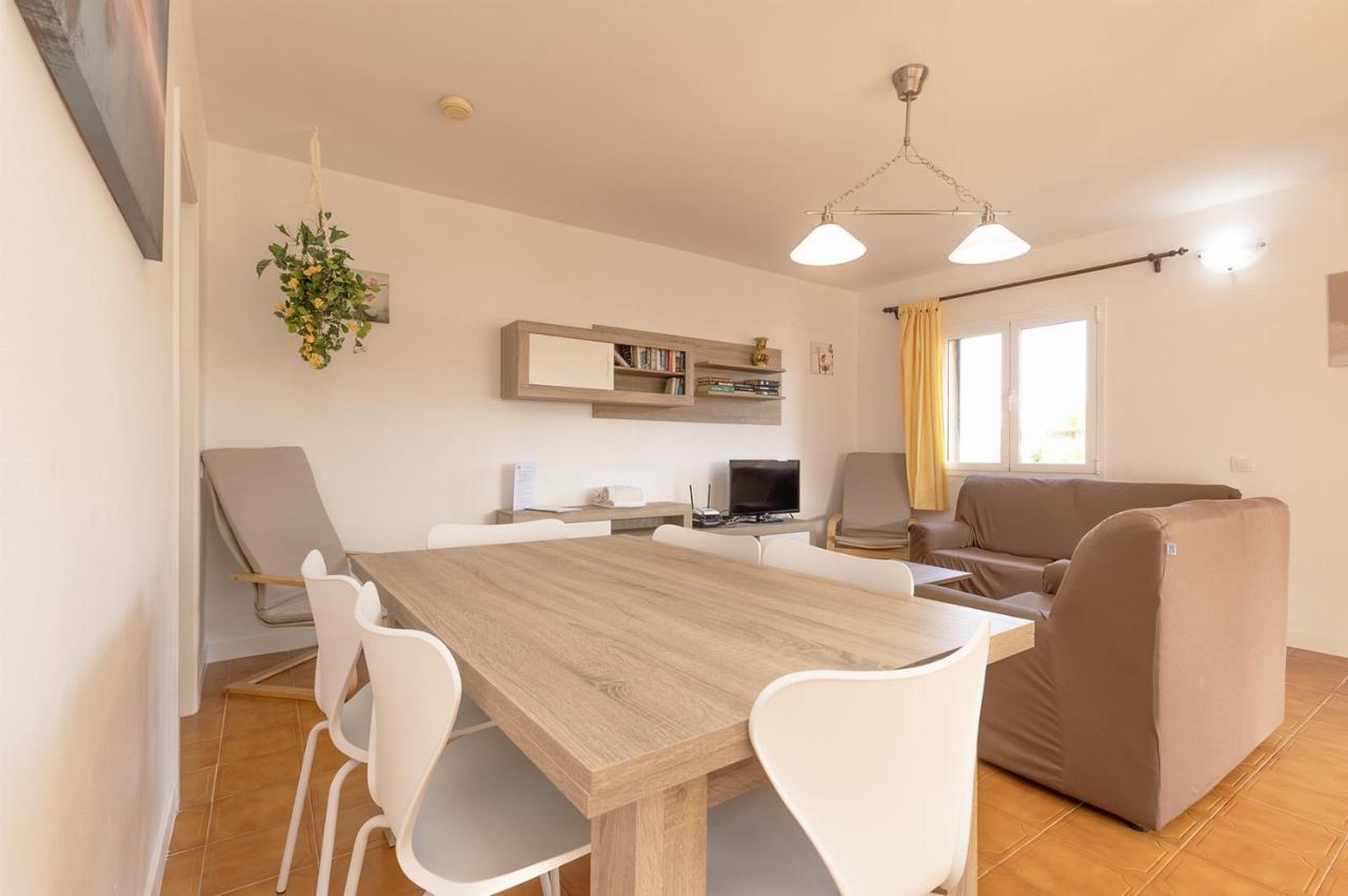 Villa Mares Cala En Porter  外观 照片